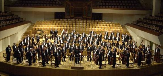 La Orquesta Nacional de España convoca una plaza de Violín concertino