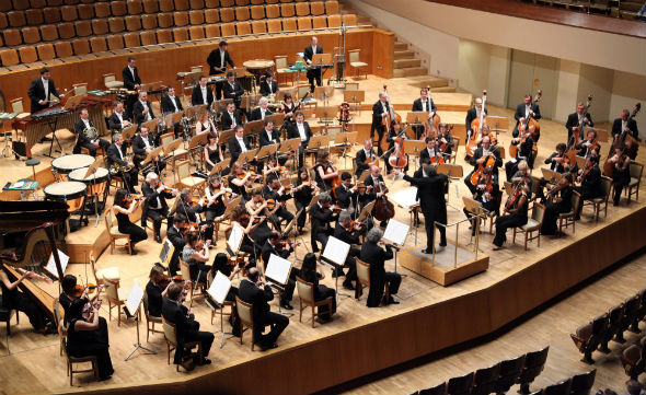 El compositor oscense Juan Medina Lloro recibe una ayuda para composición sinfónica 2015 de la Fundación SGAE